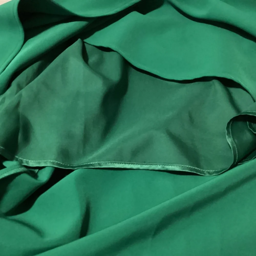 Jewel Badgley Mischka Draped Halter Neck Asymmetric Cocktail Dress, size 8 - Picture 15 of 16